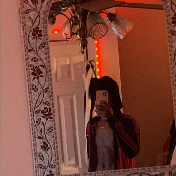 Meet your Posher, Roger - Picture 1 of 2